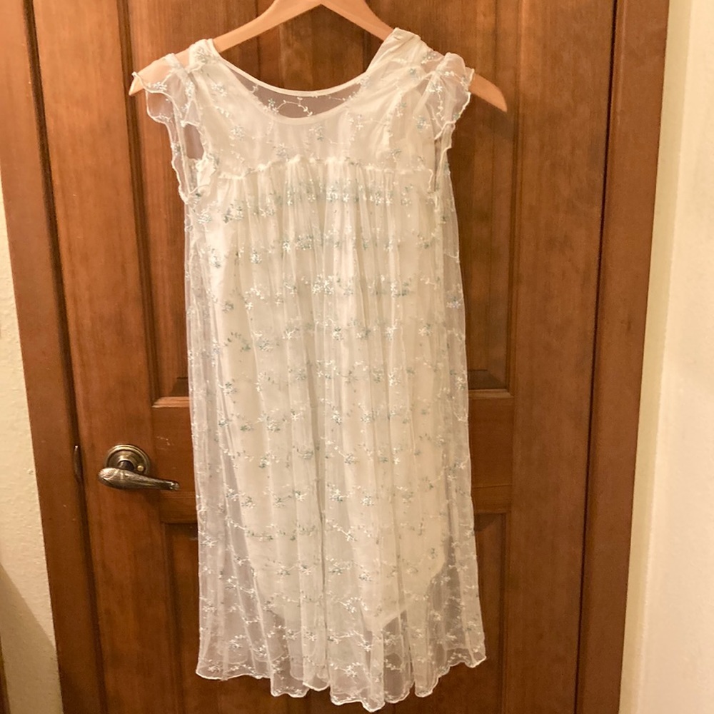 Girl size 6